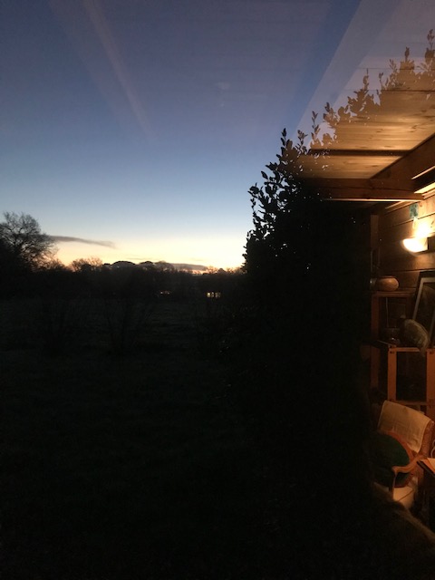 premier matin bleu et&nbsp;vert